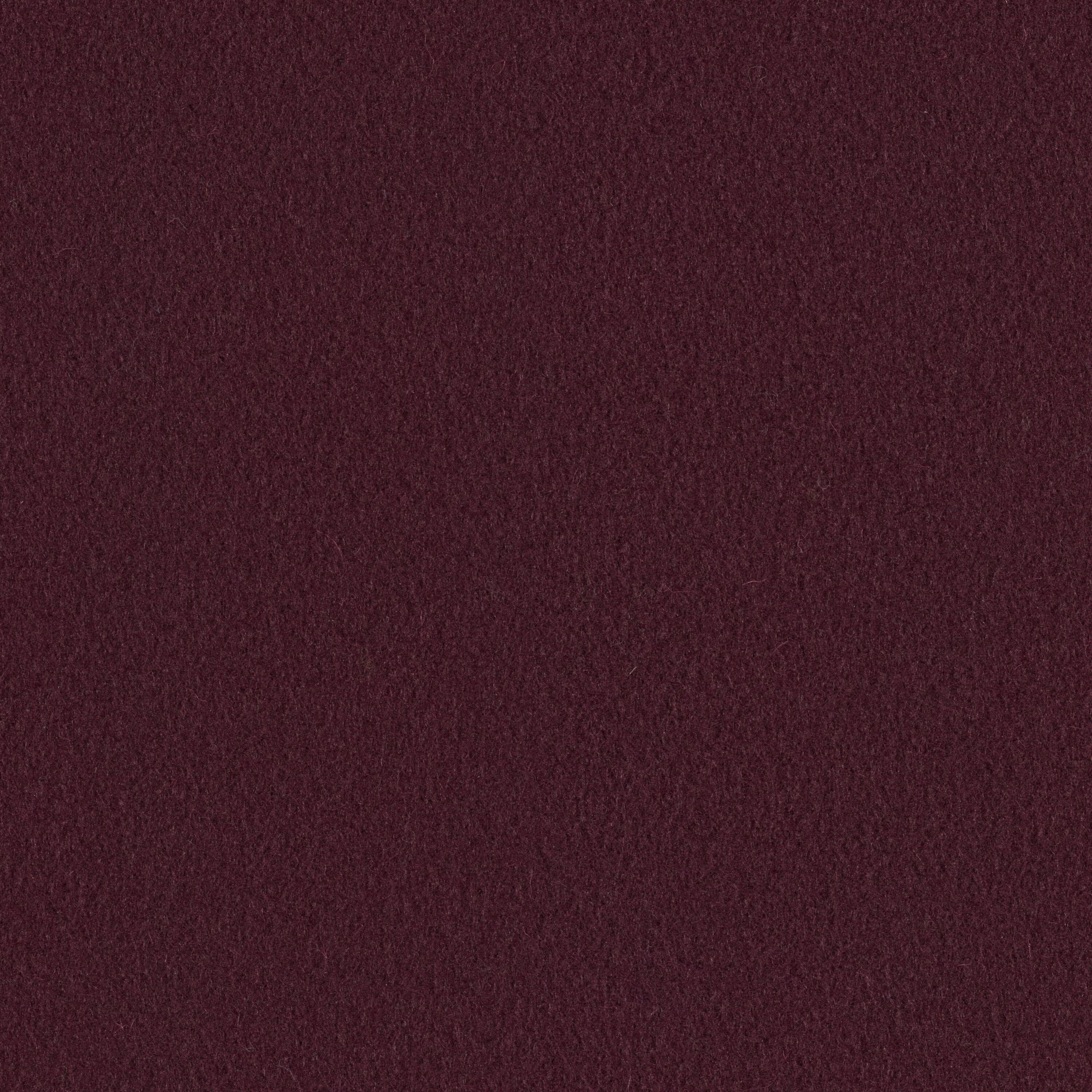 Full Wool - Deep Orchid - 4008 - 18 - Half Yard
